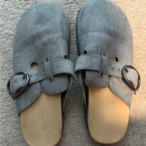 American Eagle Outfitters Gray Suede Mules